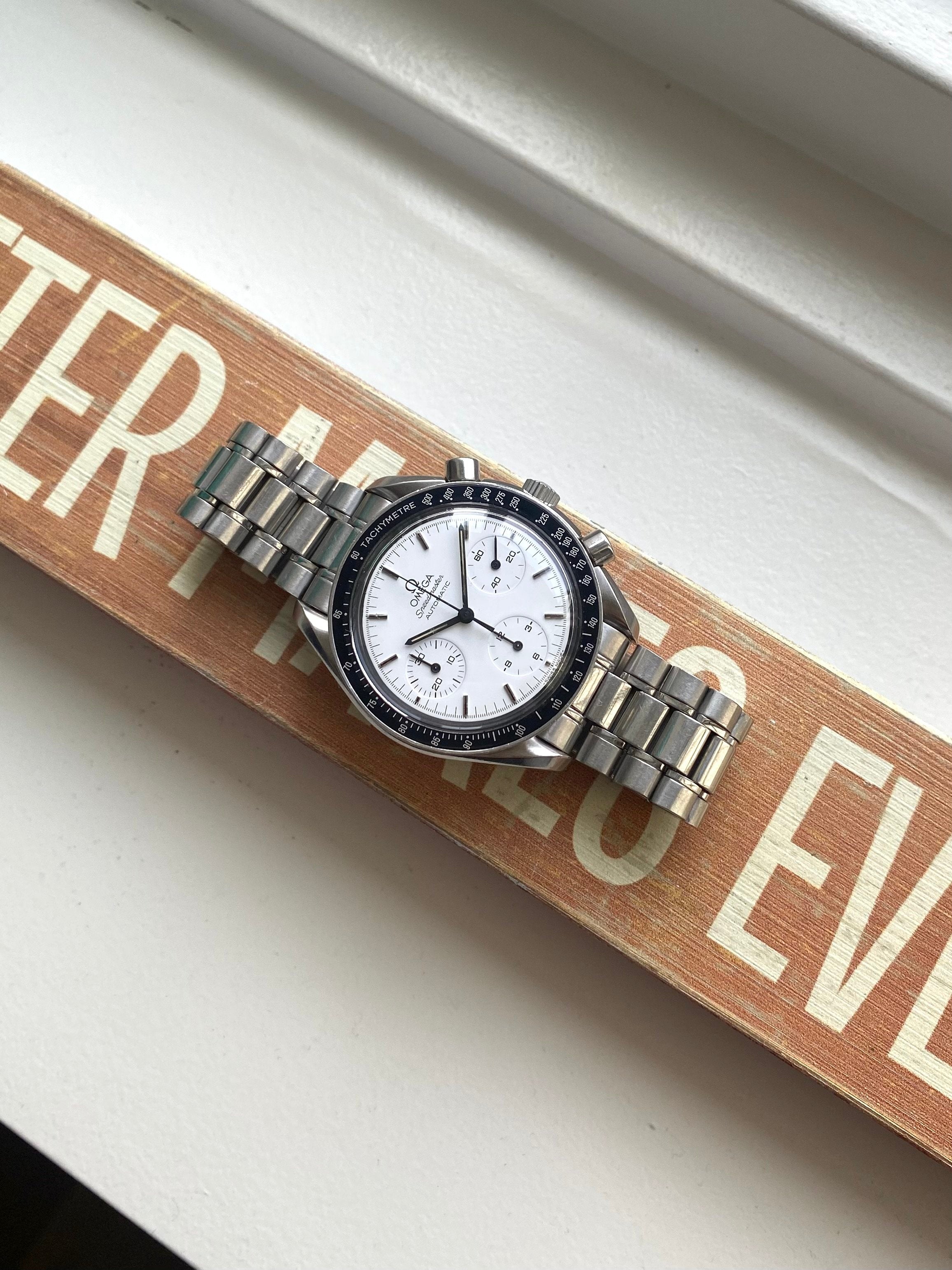 Omega Speedmaster - Polar.