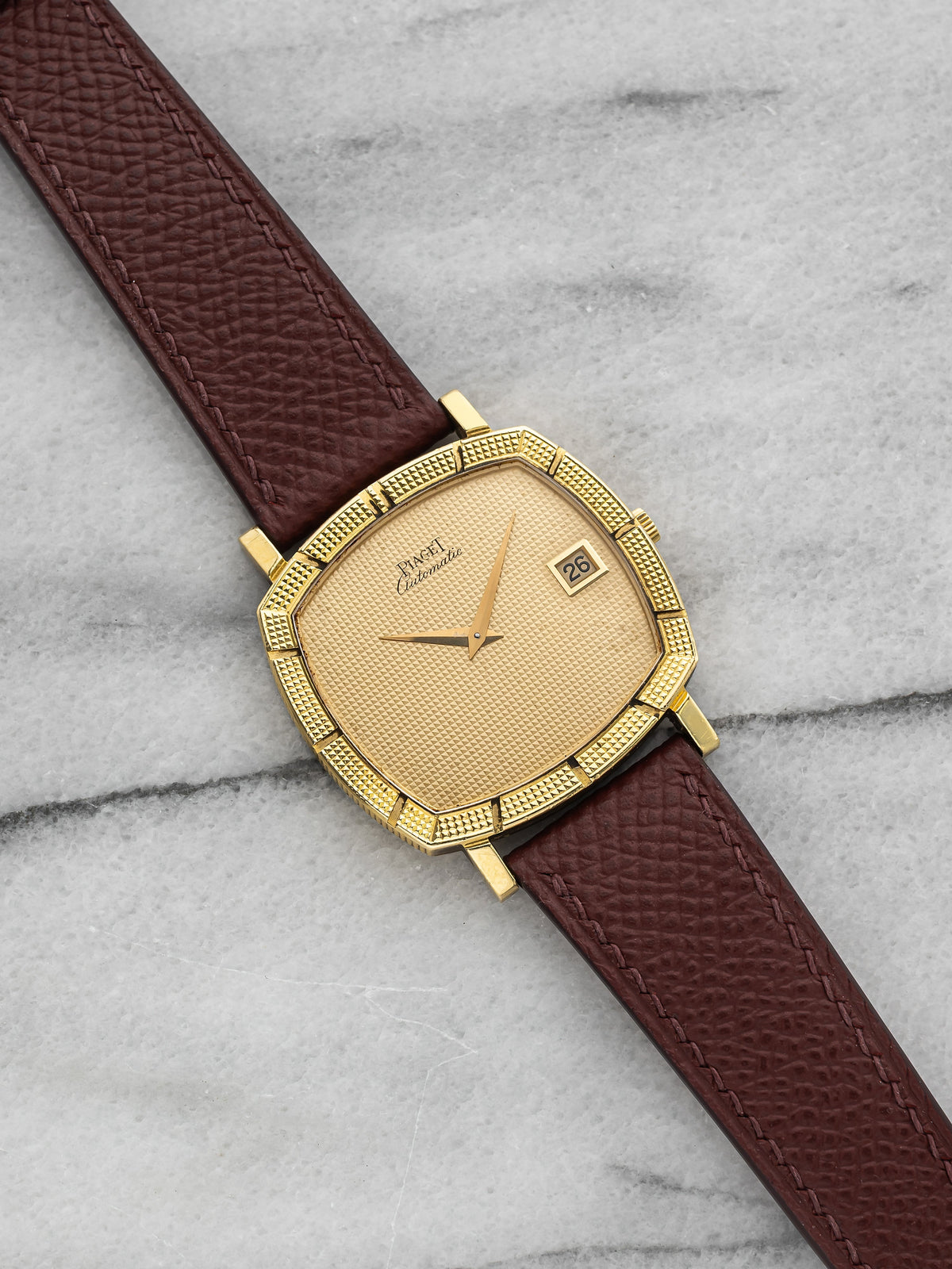 Vintage 1970s Piaget 13427 18K YG TV Case Champagne Hobnail Dial Auto 31mm