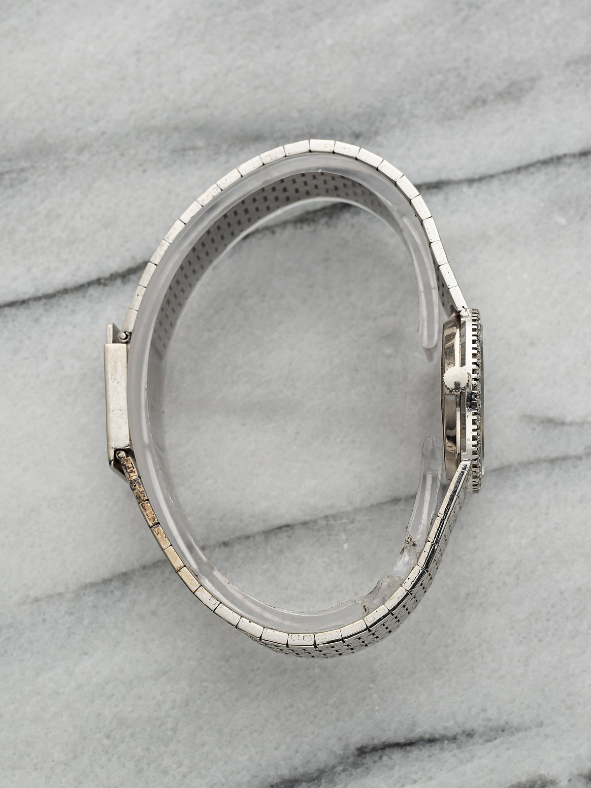 Vintage 1980s Ladies Piaget 9706 18K WG Opal Dial Diamond Bezel Manual 24mm
