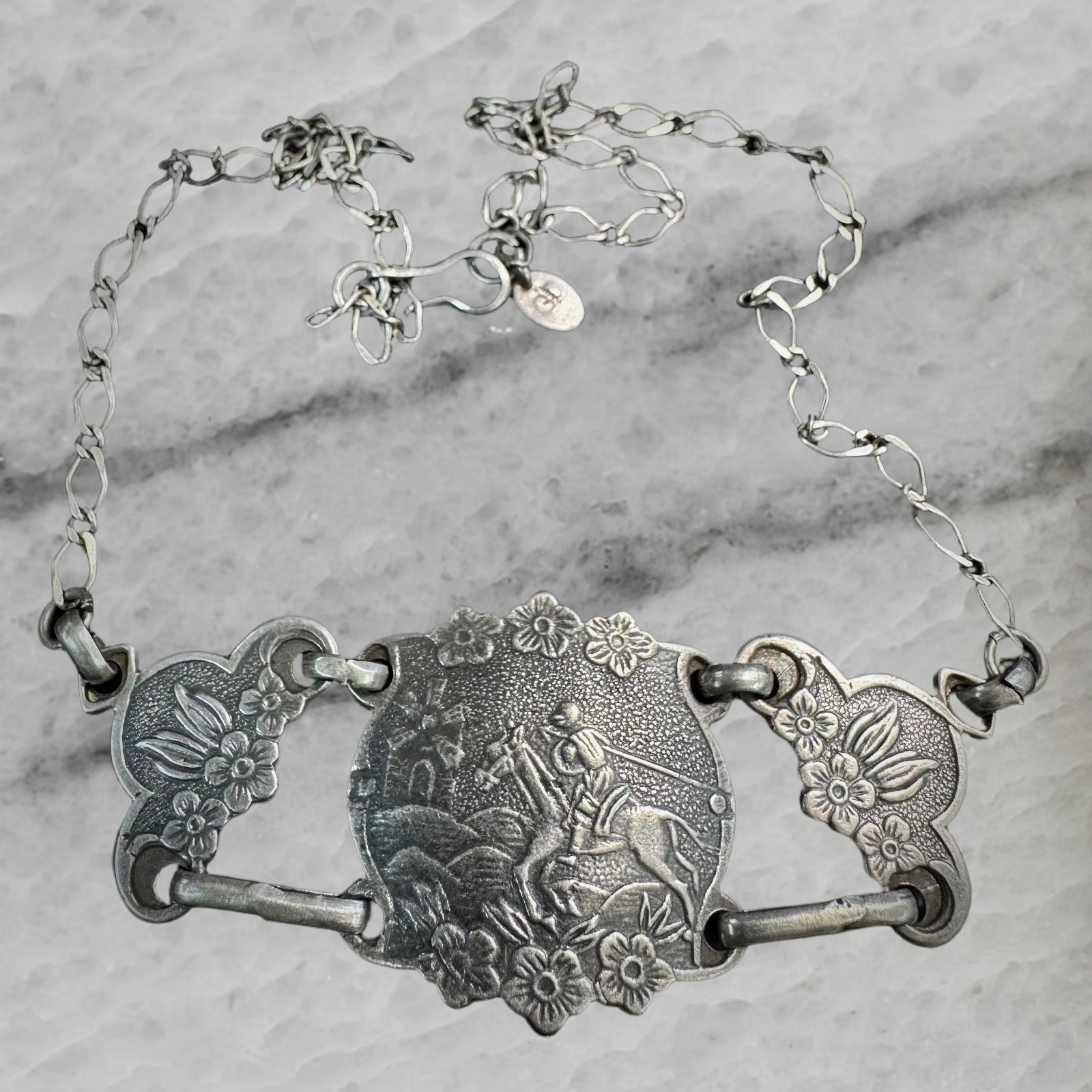 Aygul Turkey Vintage Sterling Silver Etched Panel Chain Necklace Choker