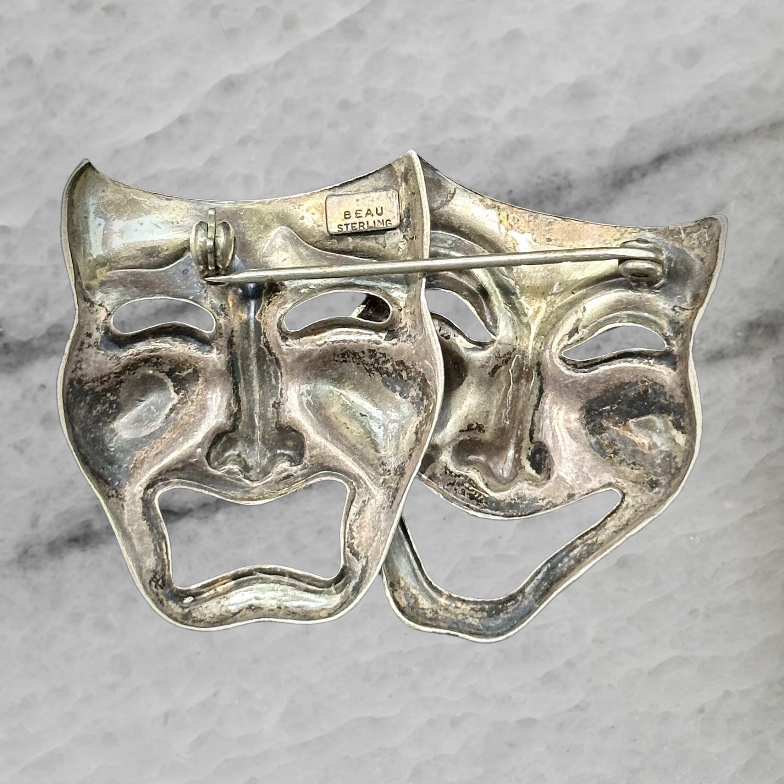 Beau Vintage Sterling Silver Comedy Tragedy Mask Brooch Pin