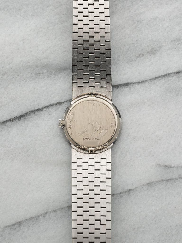 Vintage 1980s Ladies Piaget 9706 18K WG Opal Dial Diamond Bezel Manual 24mm