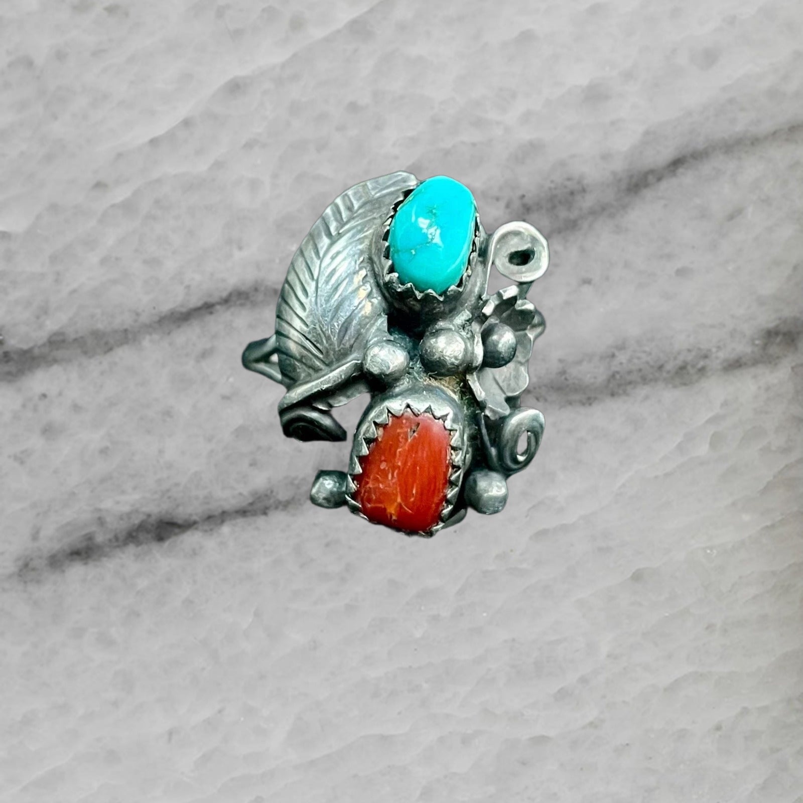 Henry Addikie Native American Navajo Sterling Silver Ring Turquoise Coral 7 25