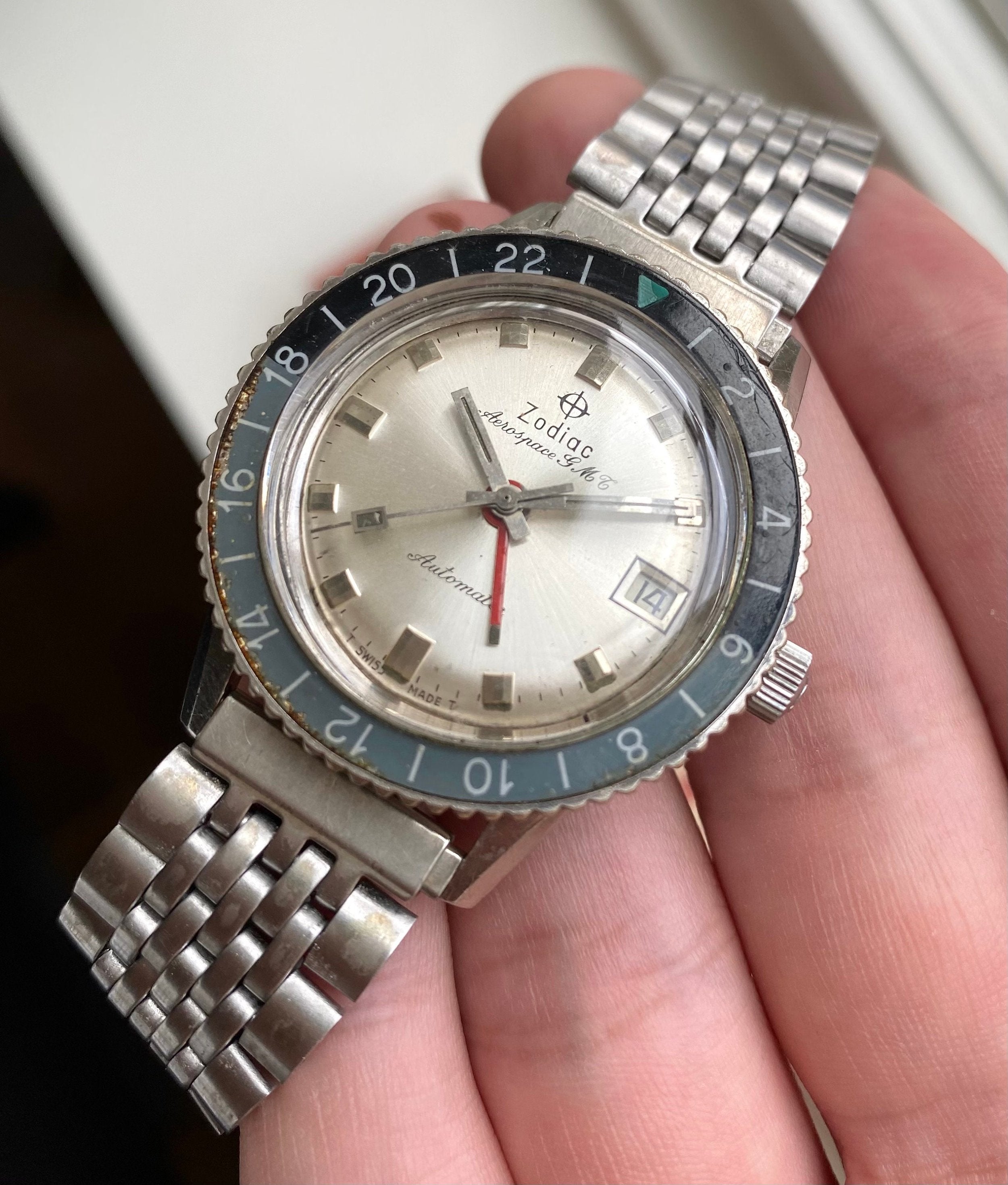 Vintage Zodiac 60s Aerospace GMT Automatic Blue Bezel Silver Dial Watch