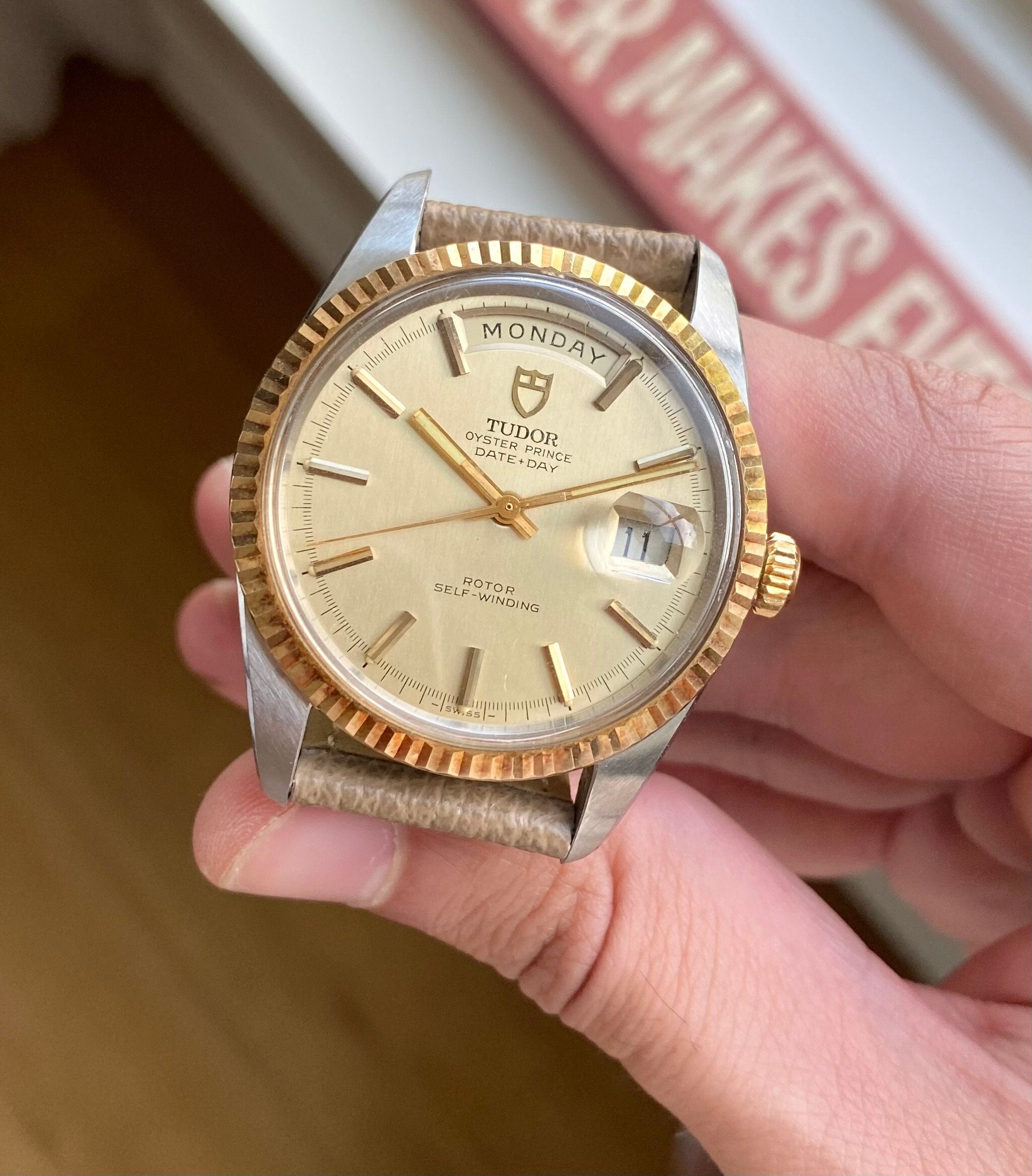 Vintage Tudor Oysterprince Date Day 38mm Jumbo Two Tone Champagne Dial Watch