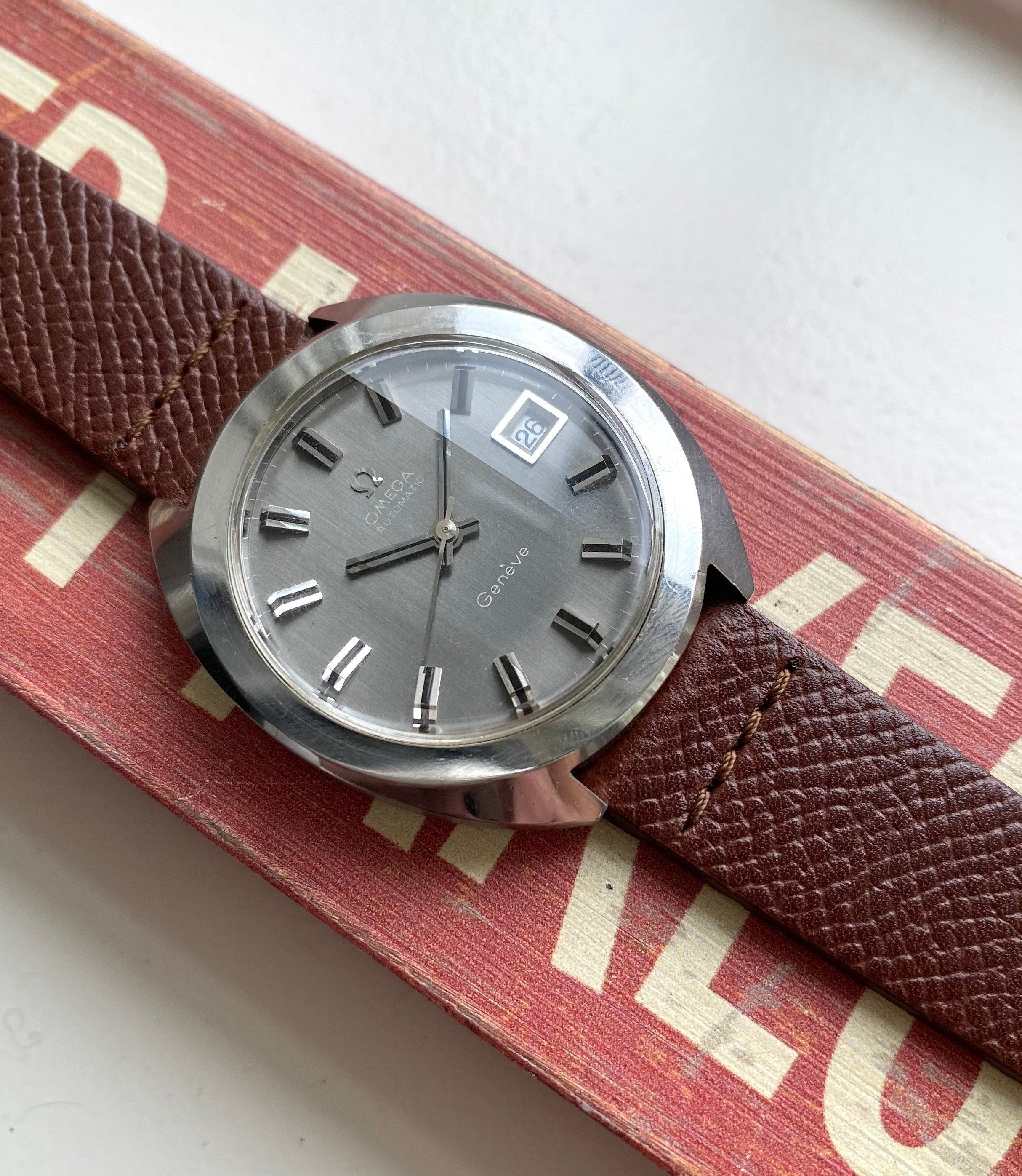 Vintage Omega Geneve Automatic Ref. ST166.721 Grey Dial "Mirror" Crystal Watch
