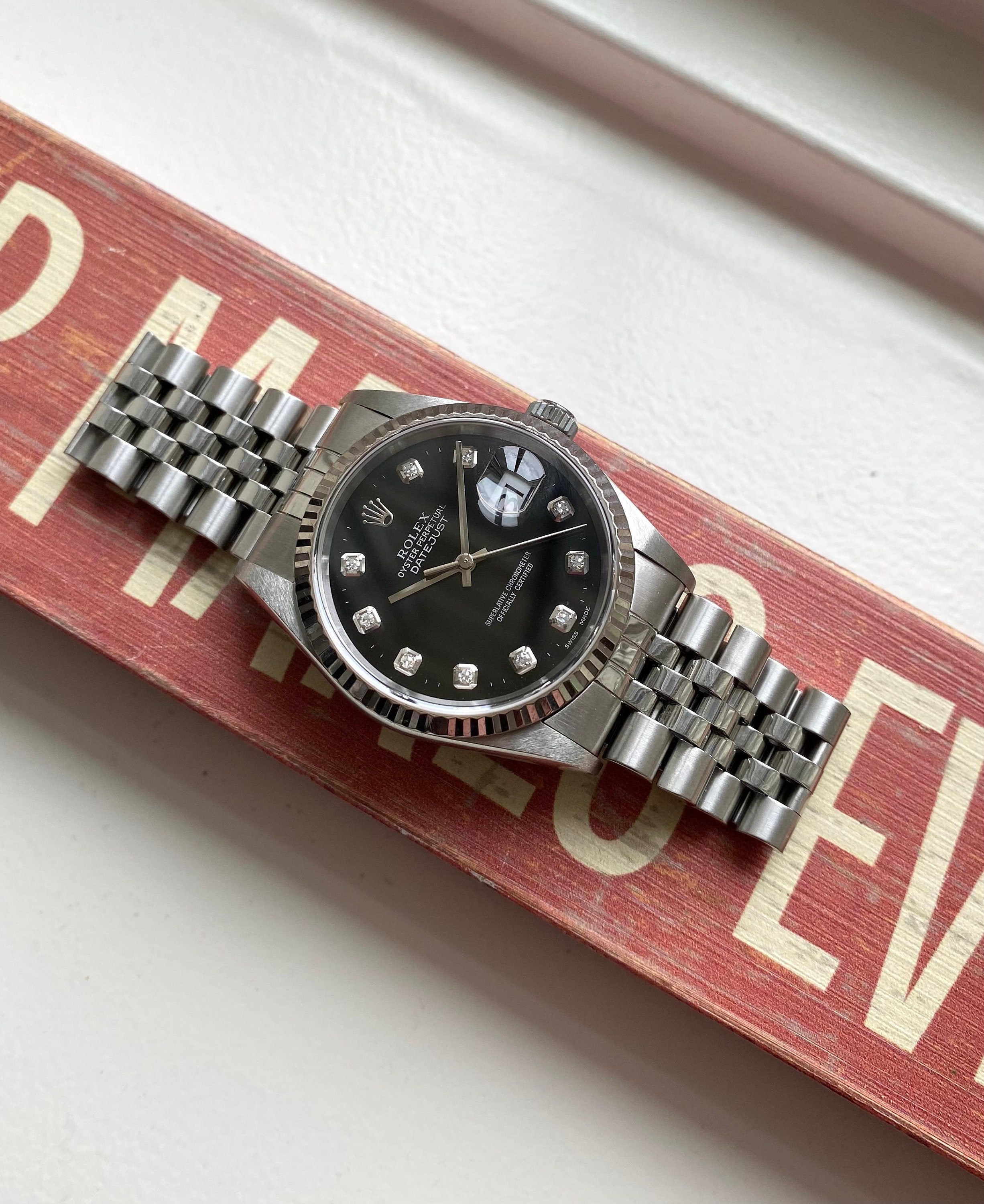 Rolex Datejust Ref 16234G 90s Factory Black Diamond Dial w/ Papers Watch