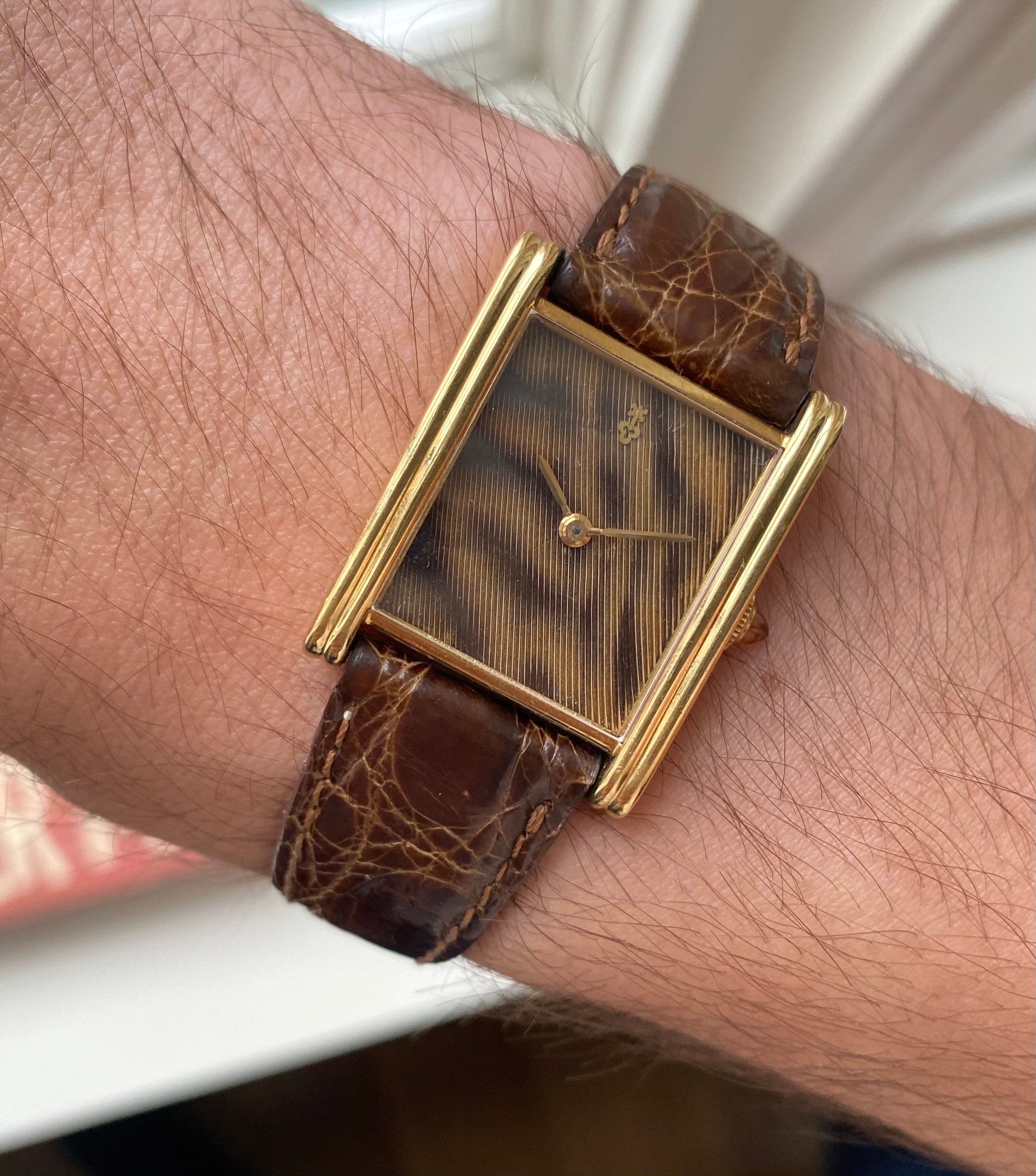 Vintage Corum Tank Manual Wind Leopard Stripe Texture Dial 18K Yellow Gold Watch