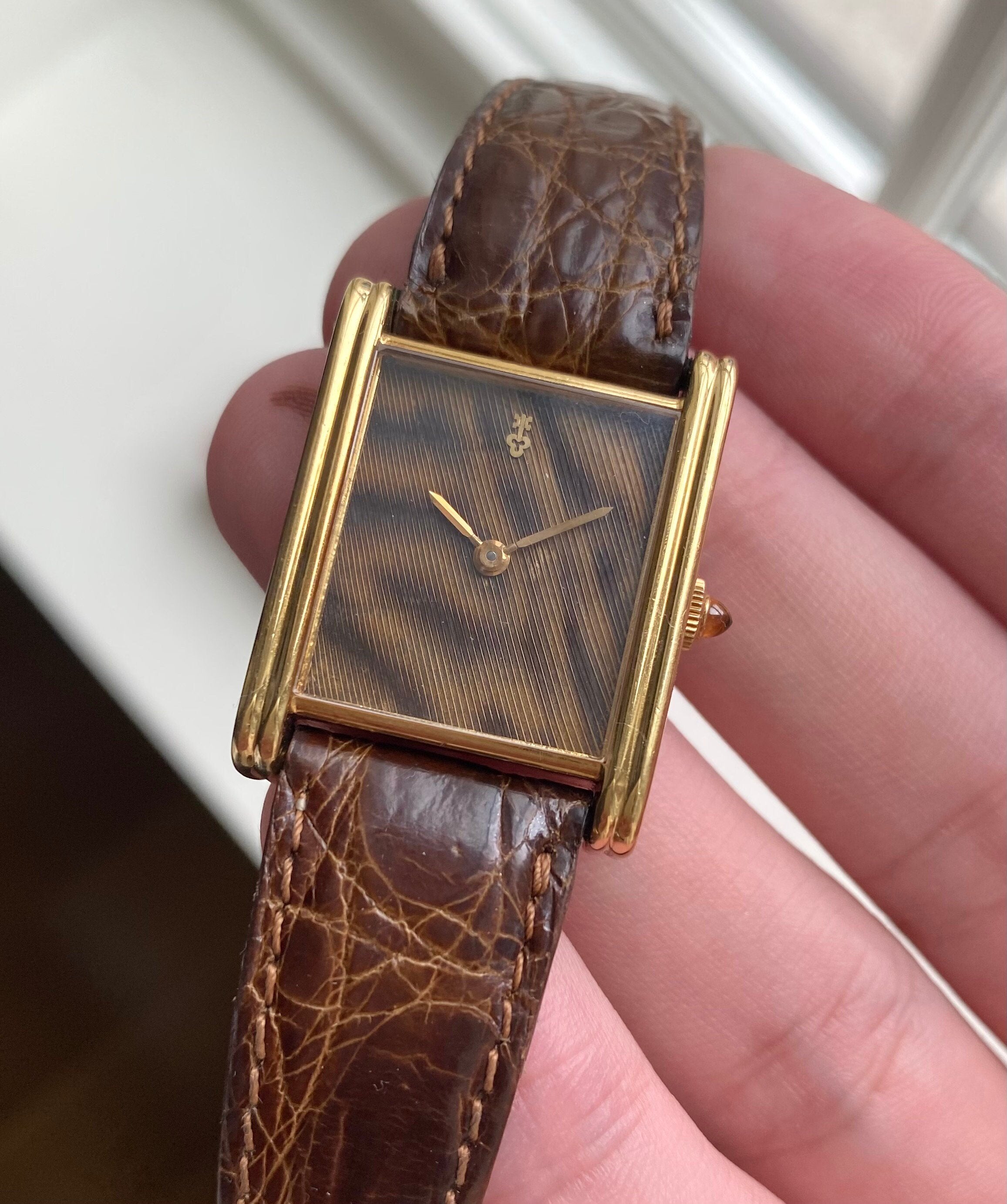 Vintage Corum Tank Manual Wind Leopard Stripe Texture Dial 18K Yellow Gold Watch