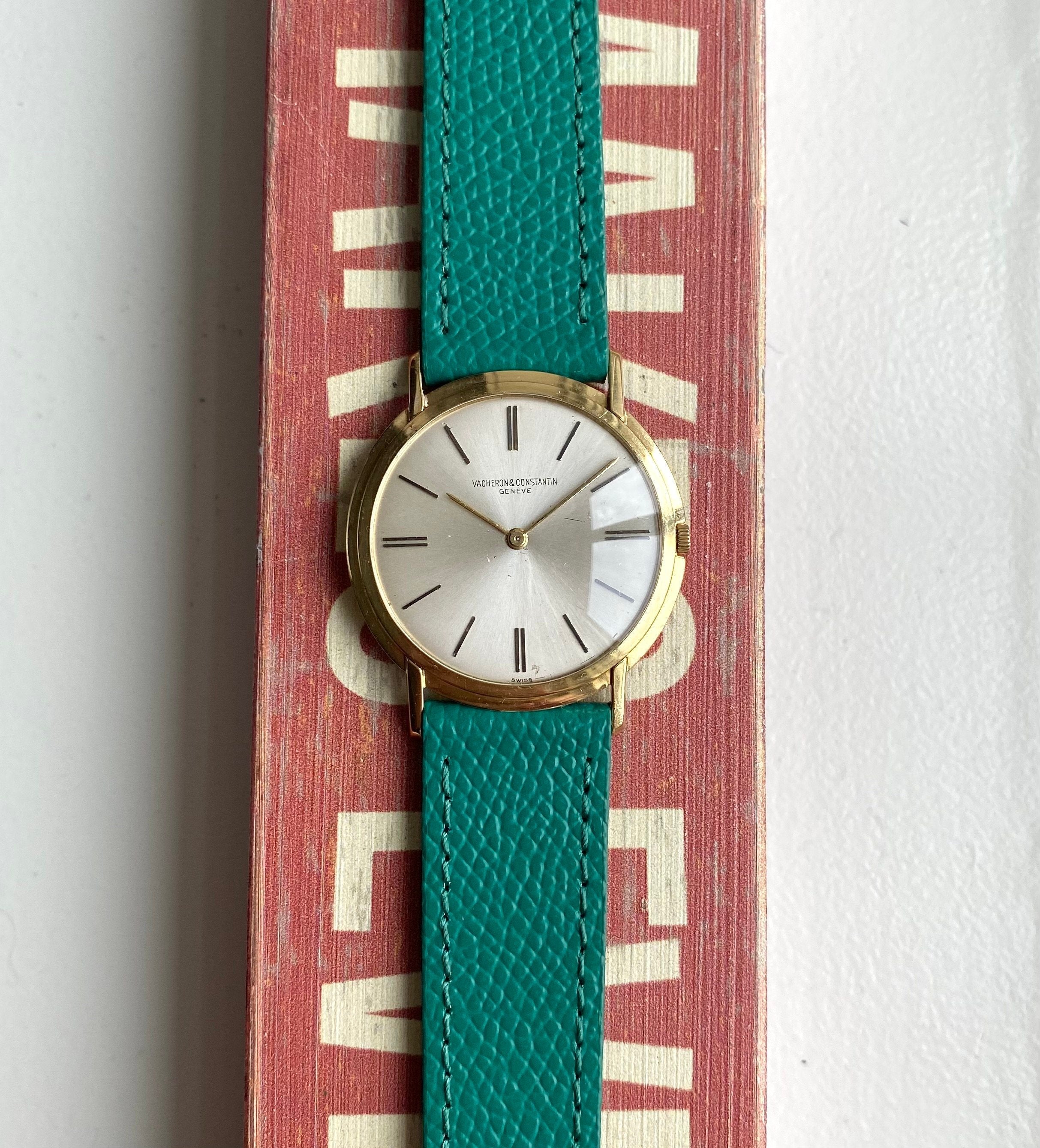 Vintage Vacheron Constantin 50s 18K Yellow Gold Silver Dial Manual Wind 33mm Case