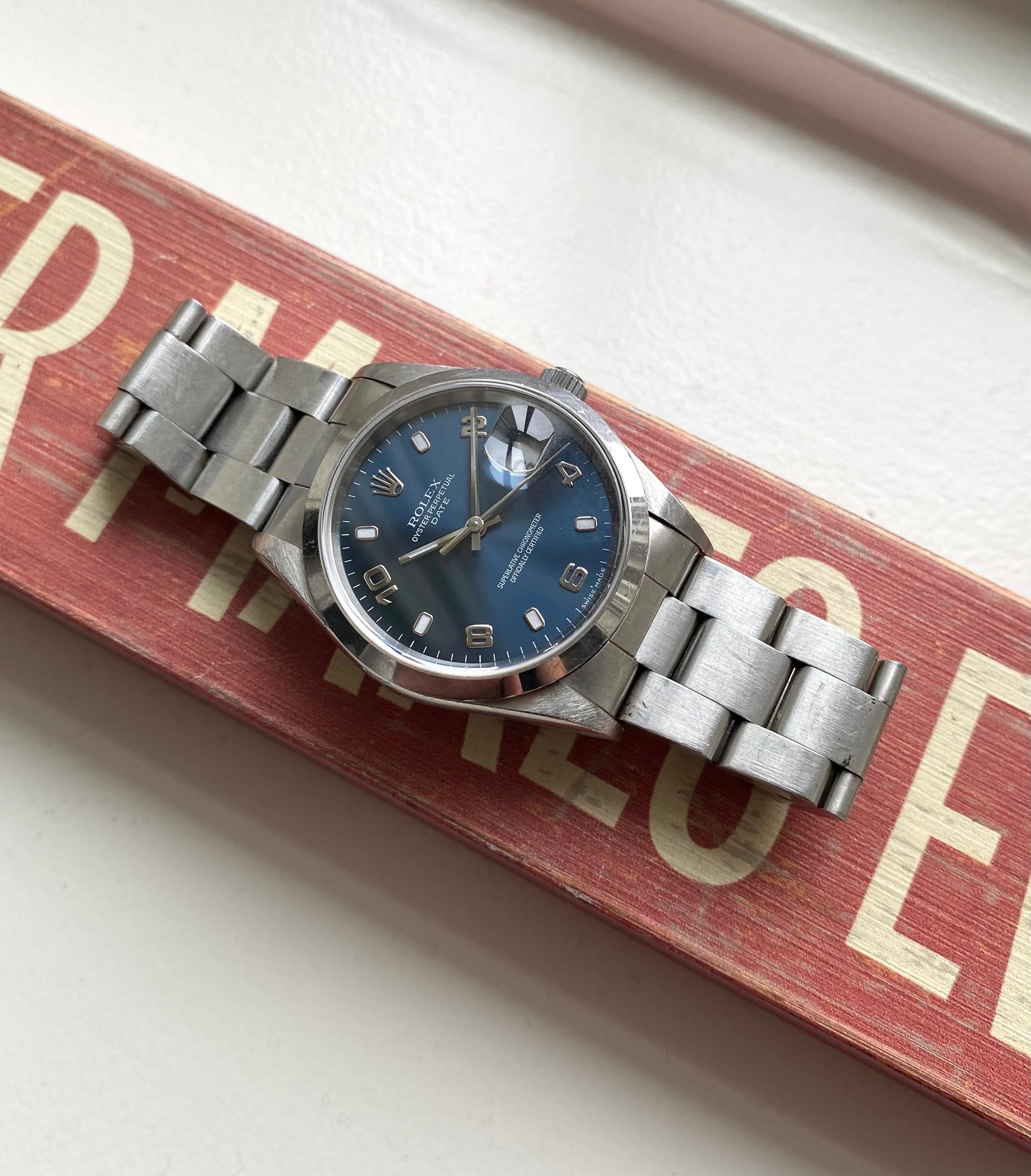 Rolex Oysterperpetual Date Ref 15200 Blue Dial Arabic Numerals Date Watch