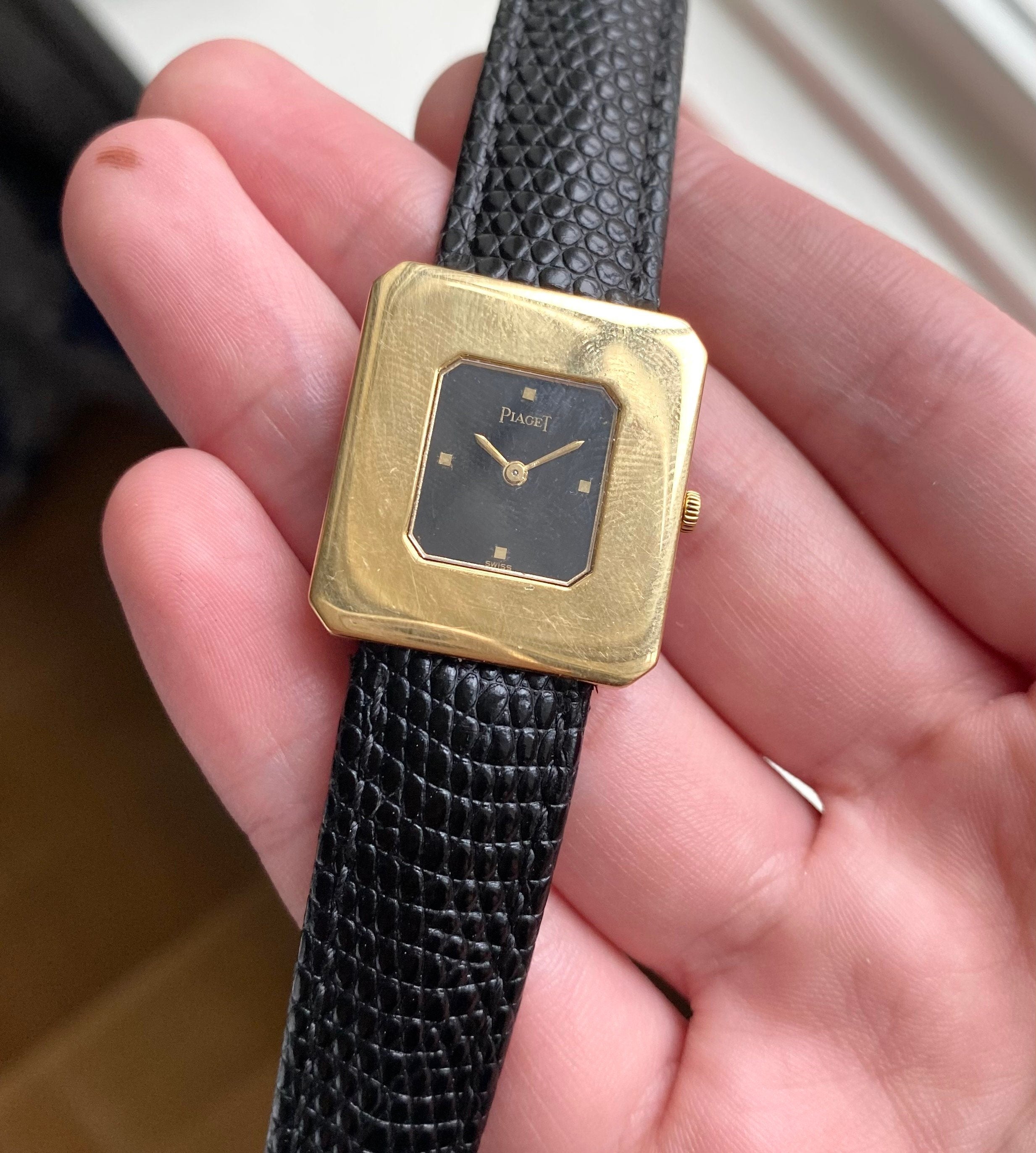 Ref 99041 Piaget Vintage Manual Wind 18K Yellow Gold Black Dial Square Case