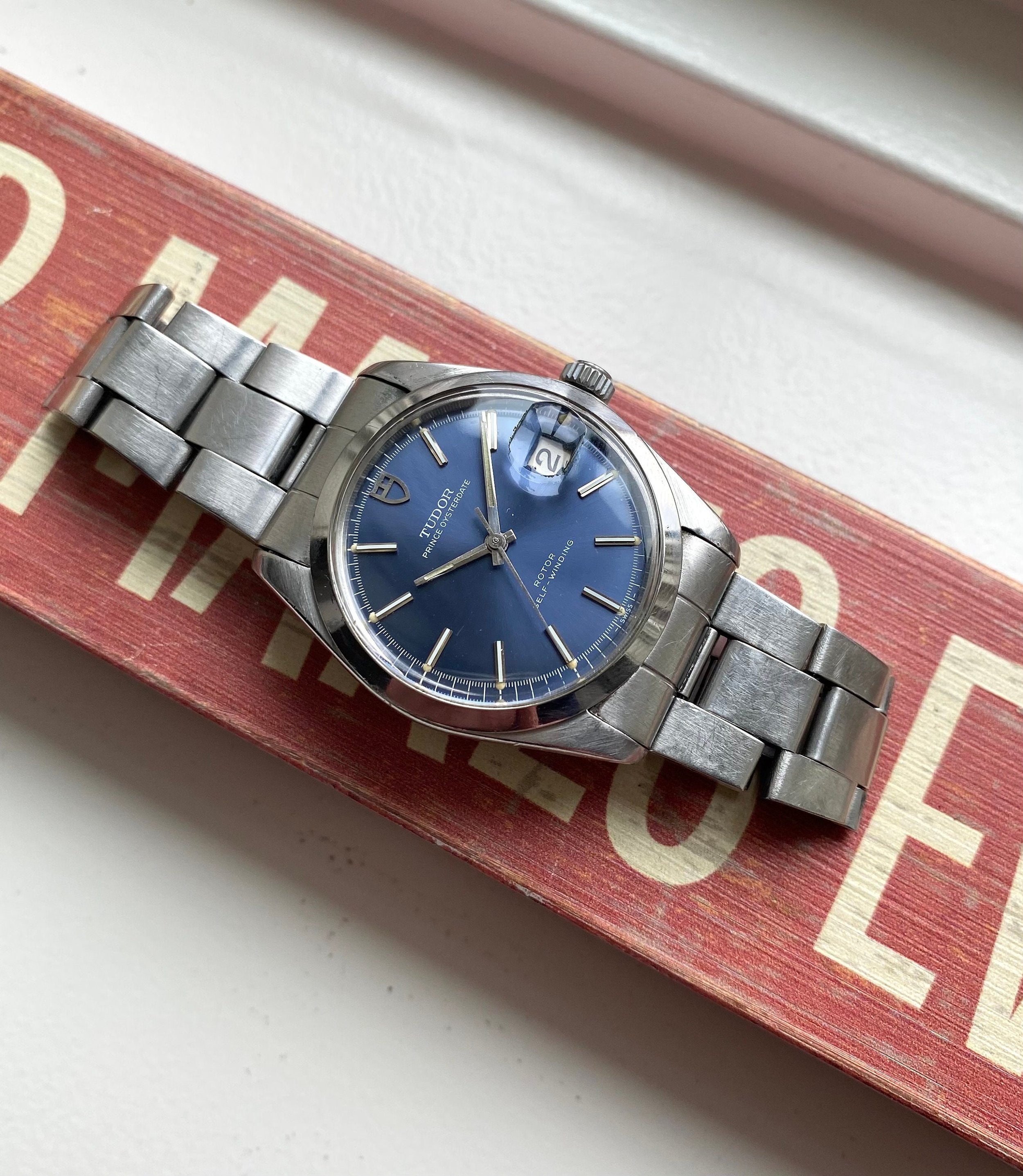 Vintage Tudor Prince Oysterdate 80s Blue Dial Automatic Quickset Date Watch