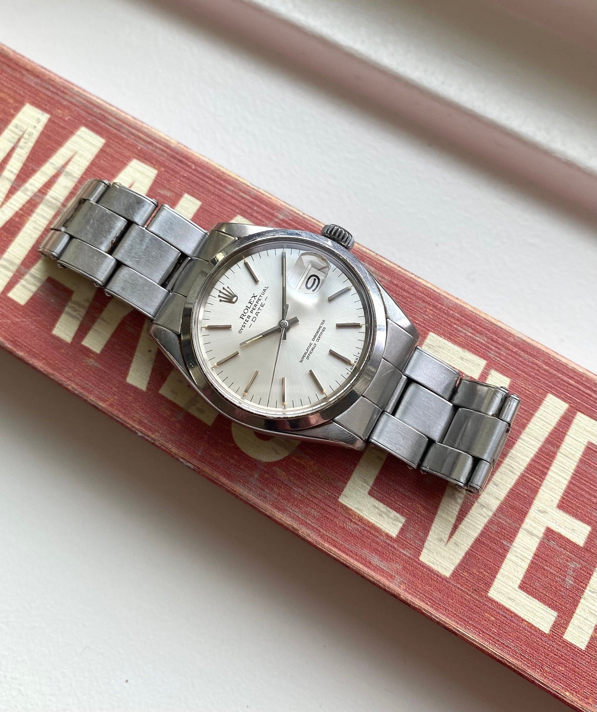 Vintage Rolex OP Date 70s Ref 1500 Silver Dial 34mm Watch