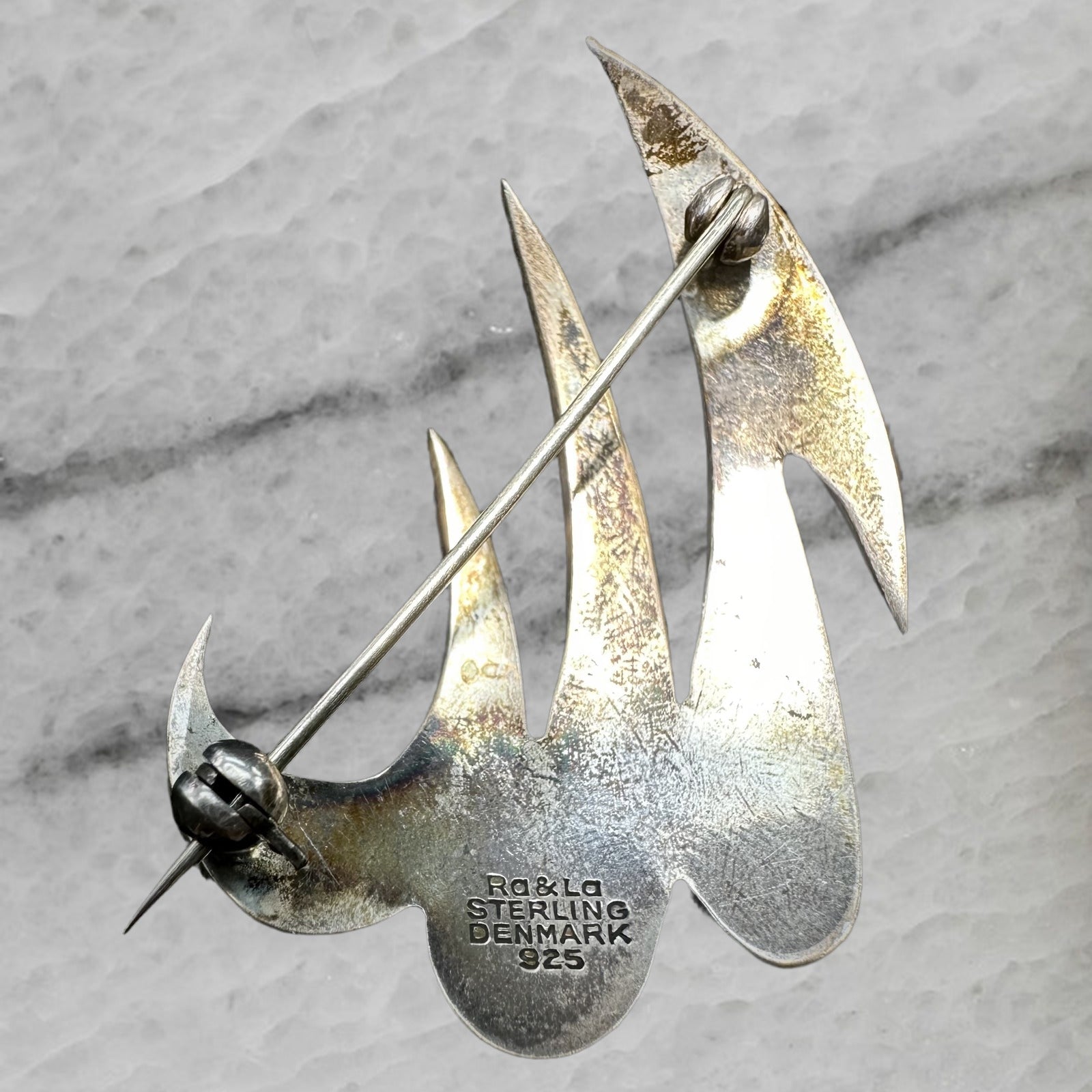 RA LA Rasmussen and Lassen Vintage Sterling Silver Modernist Wave Brooch Pin