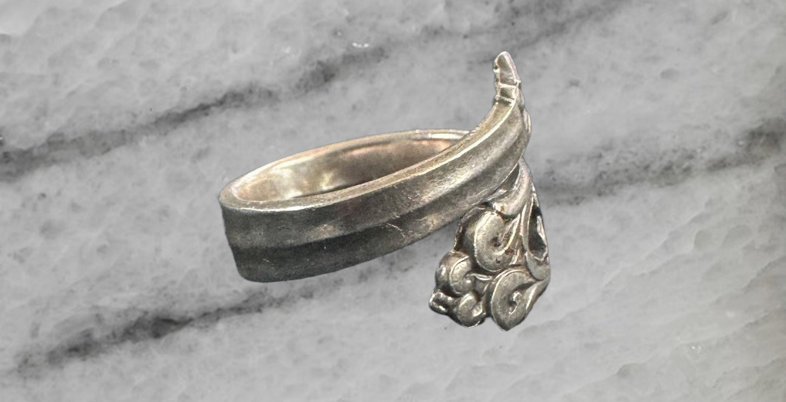 Royal Danish by International Silver Vintage Sterling Silver Spoon Ring Size 5
