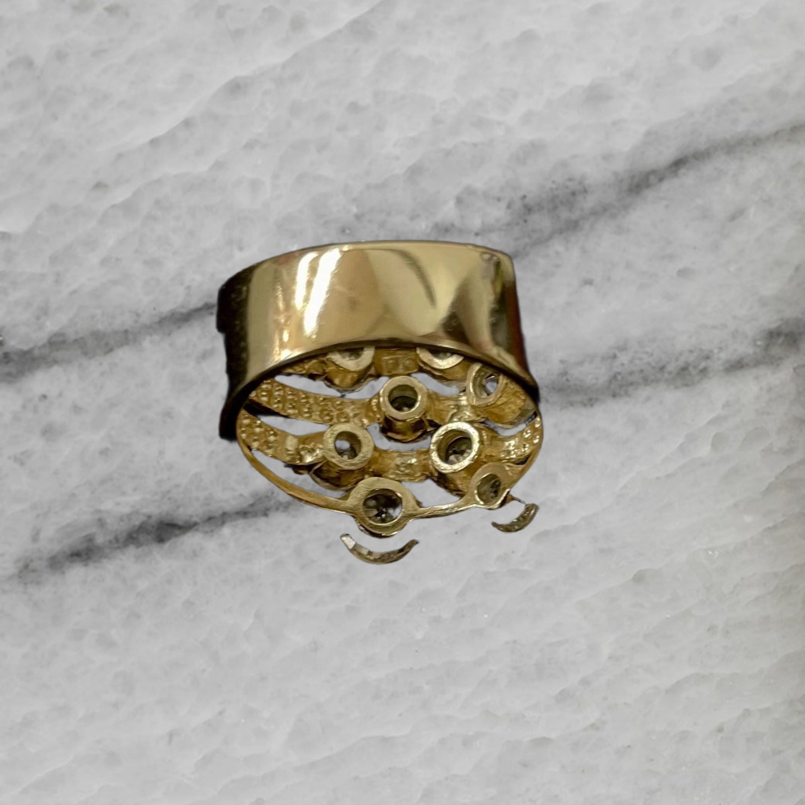 Thailand Fas Gold Plated Sterling Silver Ring with 8 Big Czs Size 6